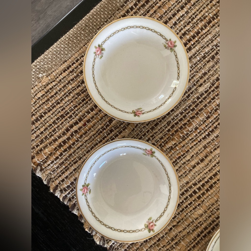 Theodore Haviland The Hanoi 8 piece dinnerware set - Picture 11 of 15
